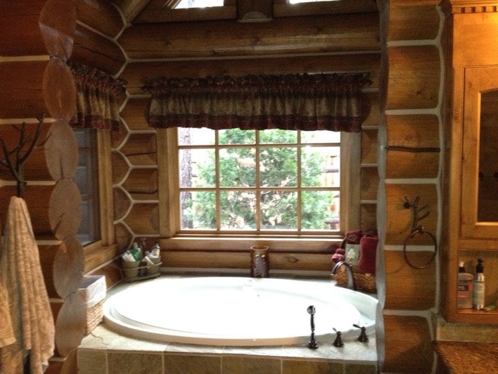 Sierra Log & Timber log home