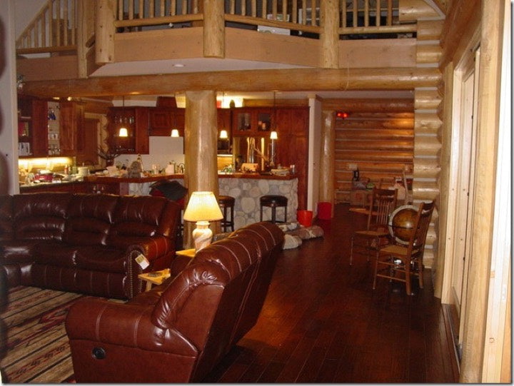 Sierra Log & Timber log home
